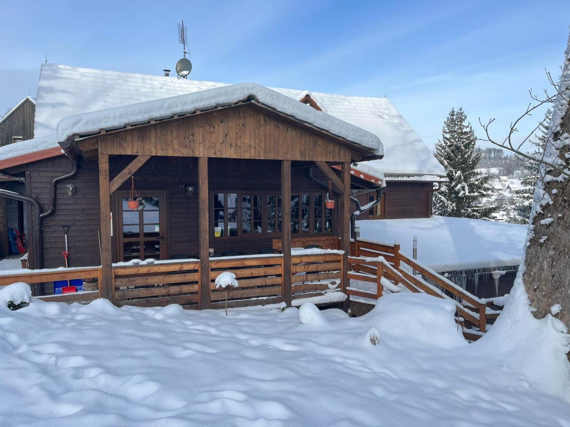 Penzion Harry Na Sjezdovce Krkonose Vysoké nad Jizerou Exterior foto